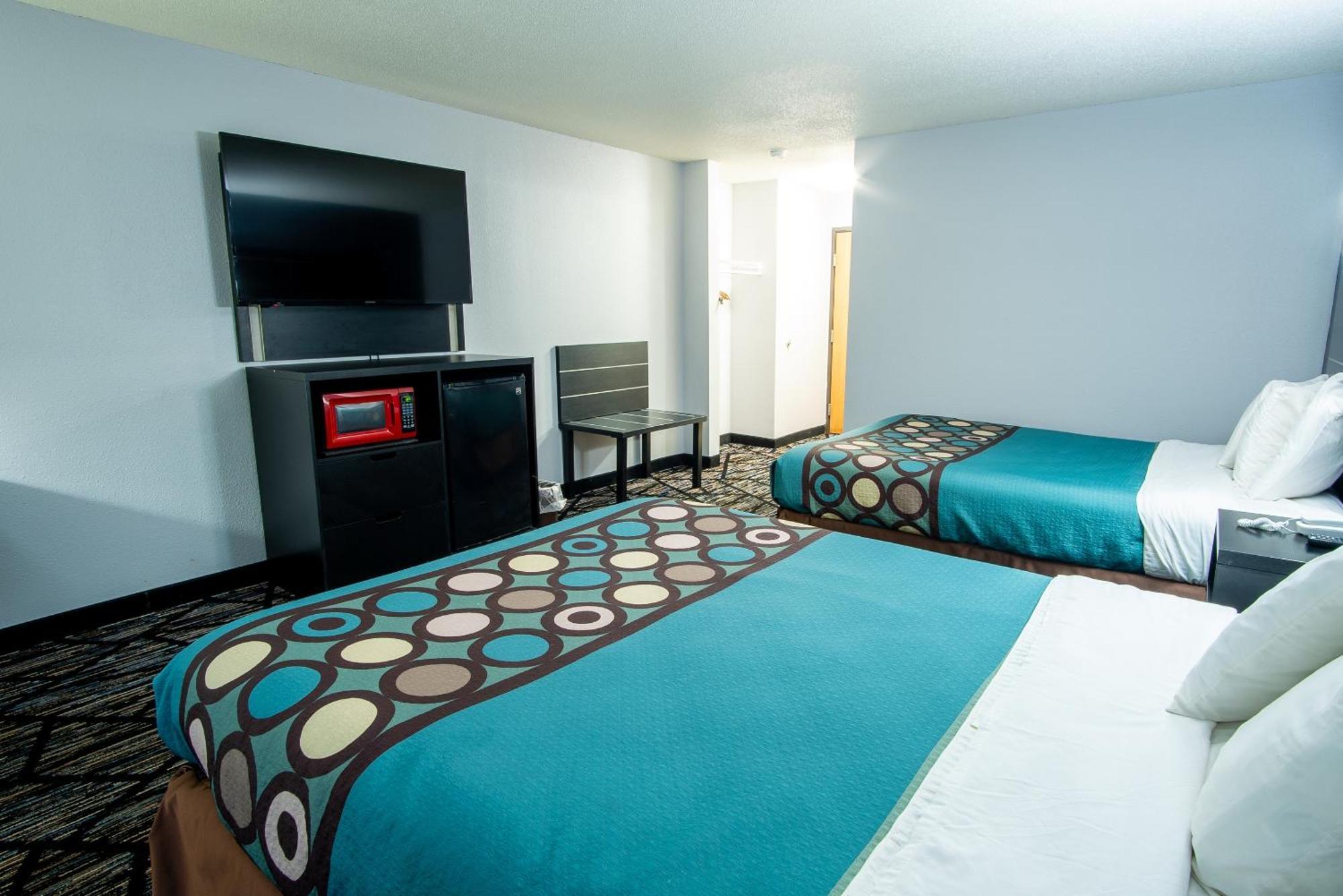 Coratel Inn & Suites By Jasper New Richmond Ngoại thất bức ảnh