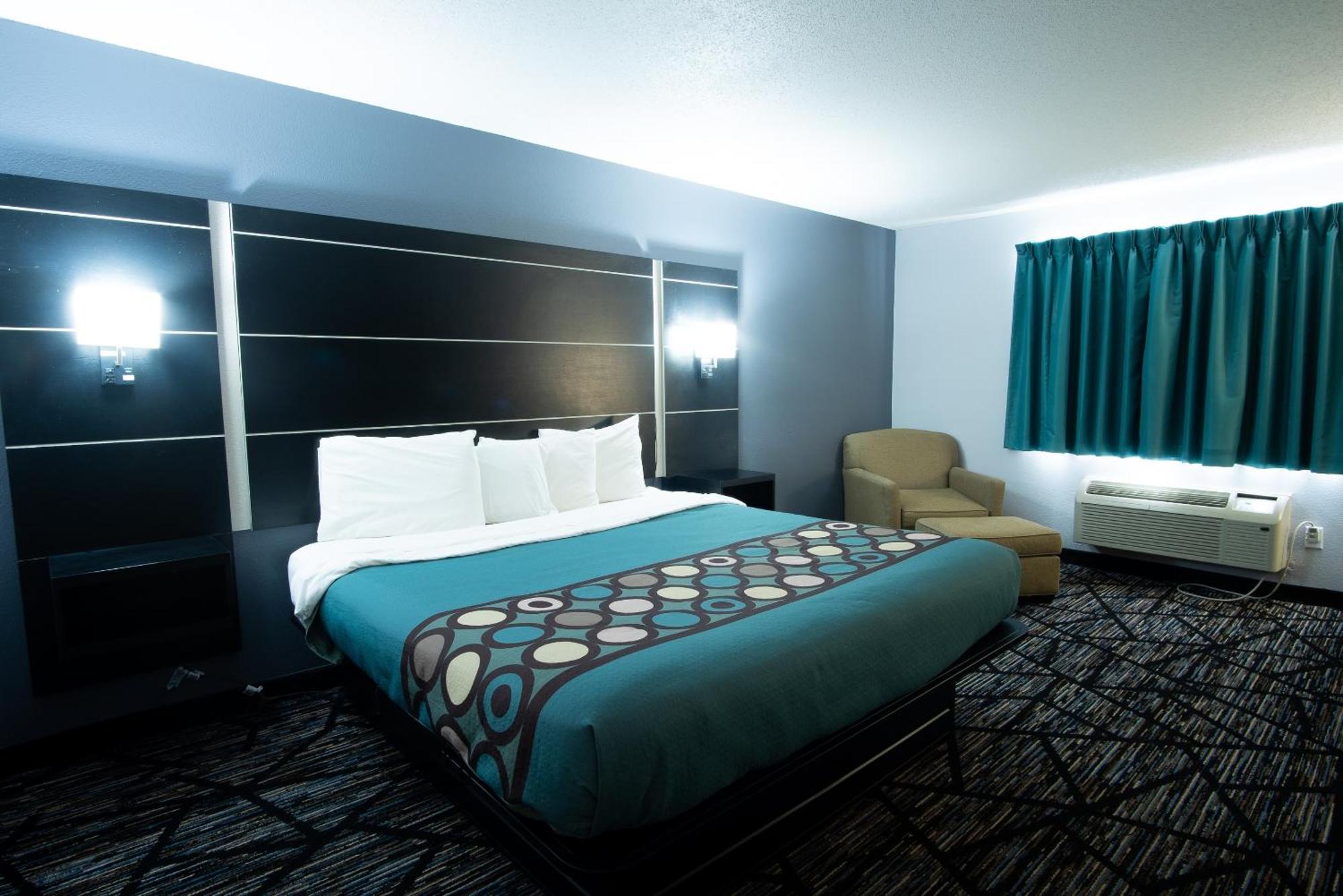 Coratel Inn & Suites By Jasper New Richmond Ngoại thất bức ảnh